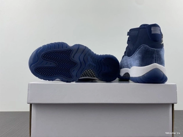 Rep TB 11 AR0715-441 Midnight Navy Jordan WMNS Air Velvet 0708